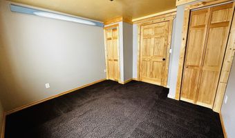 21 HAWK Path, Boulder, WY 82923