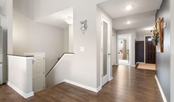 10902 Woodedge Dr, Allendale, MI 49401