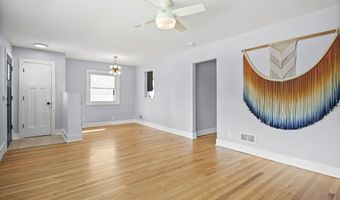 1858 Rutledge St, Madison, WI 53704