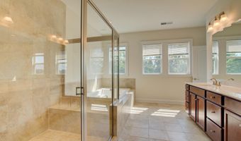 23685 KILKERRAN Dr, Aldie, VA 20105