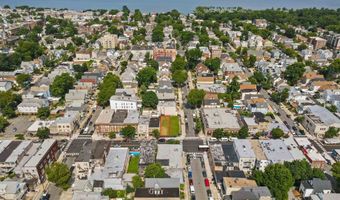 793 BROADWAY, Bayonne, NJ 07002