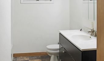 124 N Penn St, Aberdeen, SD 57401