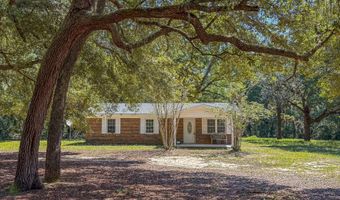 5703 Old River Rd, Baker, FL 32531