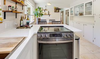 492 Herbert St, Ashland, OR 97520