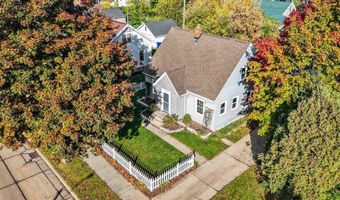 430 E GLENDALE Ave, Appleton, WI 54911