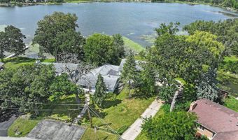 144 Oakwood Dr, Antioch, IL 60002