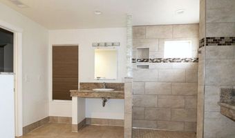 6960 Amber Ridge Dr, Anderson, CA 96007