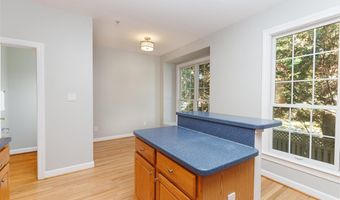504- J N THOMAS St J, Arlington, VA 22203