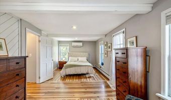 321 E Alburgh Rd, Alburgh, VT 05440