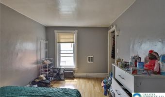 1138 W Maple St, Allentown, PA 18102
