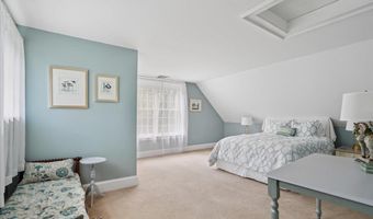 181 Meetinghouse Rd, Bedford, NH 03110