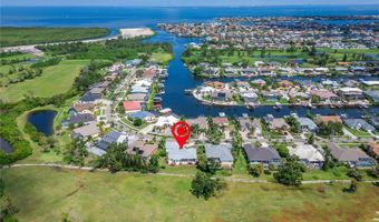 924 BUNKER VIEW Dr, Apollo Beach, FL 33572