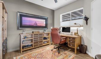 975 Keys Dr, Boulder City, NV 89005