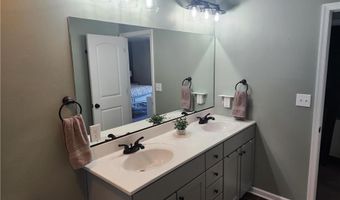 139 Frank Dr, Allen, PA 18067
