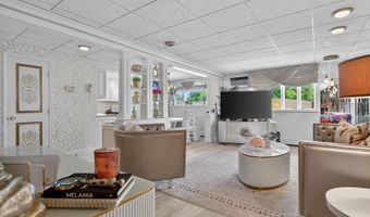 103 E 25TH St, Bayonne, NJ 07002