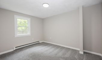 51 Halls Village Rd, Chester, NH 03036