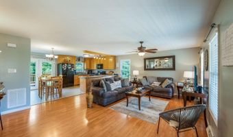 122 Majestic Cir, Amherst, VA 24521
