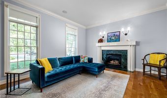 85 Galileo Dr, Amherst, NY 14221
