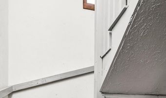 109 W Cline St, Aurora, MO 65605