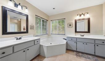 44131 PARKWAY Ln, Altoona, FL 32702