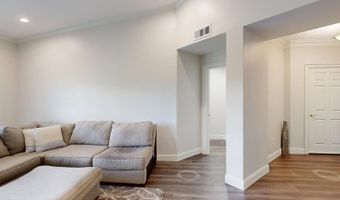 3275 Lenox APT 413, Atlanta, GA 30324