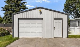 135 Parker Ave, Blackfoot, ID 83221
