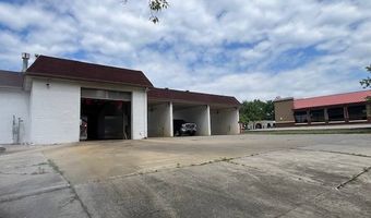 613 N 3rd St, Bardstown, KY 40004