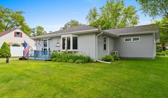 120 Vernon St, Algoma, WI 54201