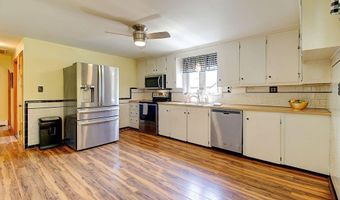 63 Ferncliff Ave, North Providence, RI 02911