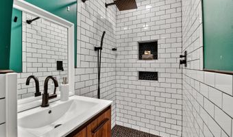 1027 6TH St NE, Washington, DC 20001