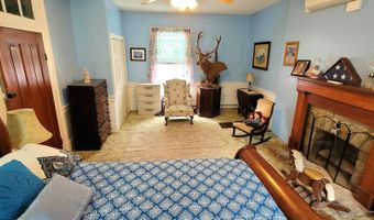 8079 Wayside Creamery Rd, Alderson, WV 24910