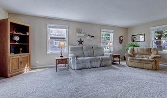 524 N OUTAGAMIE Ct, Appleton, WI 54914