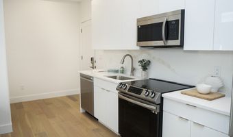 38 Hichborn 101, Boston, MA 02135