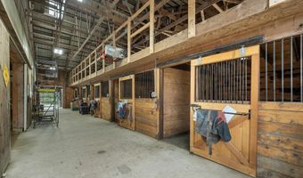 40 Dunbarton Center Rd, Bow, NH 03304