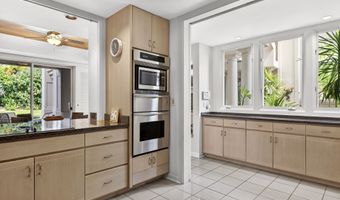 68-1375 PAUOA Rd Q2, Kamuela, HI 96743
