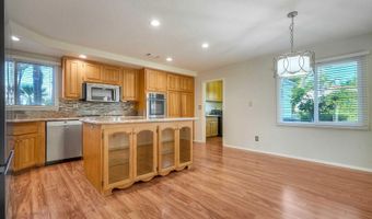 1930 MOUNTAIN VALLEY Ln, Escondido, CA 92029