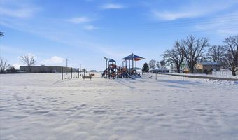 211 Commercial St, Arlington, WI 53911