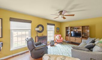 317 STRAWBERRY Ln, Augusta, WV 26704