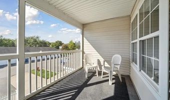 2710 S Knightsbridge Cir, Ann Arbor, MI 48105