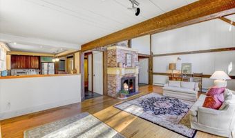 16 Kilroy Rd, Andover, NJ 07860