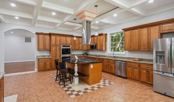 3905 HUMMER, Annandale, VA 22003