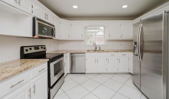 4004 POPLAR Dr, Adamsville, AL 35005