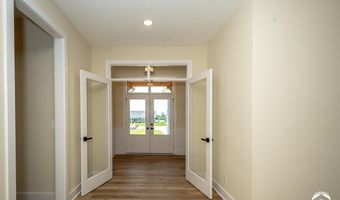 1018 Bluestem Cir, Baldwin City, KS 66006