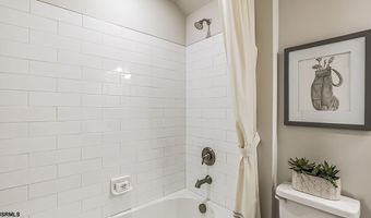 57 Siegtown Rd, Middle Twp., NJ 08210