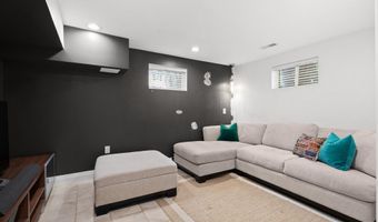 4640 2ND St S, Arlington, VA 22204