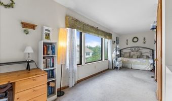 287 Cheyenne Rd, Andover, NJ 07848