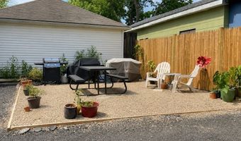 28 Richmond St, Blackstone, MA 01504