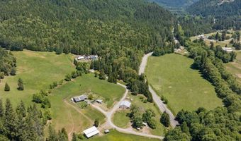 1106 Upper Cow Creek Rd, Azalea, OR 97410