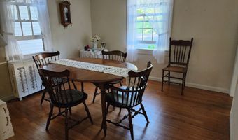 124 Pilgrim Rd, Bristol, CT 06010