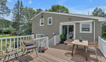 1067 Great Rd, Lincoln, RI 02865
